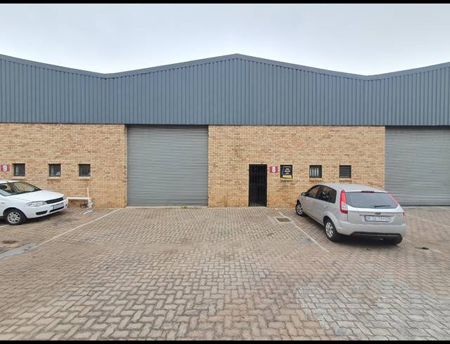 454M² WAREHOUSE TO LET IN CROWN
